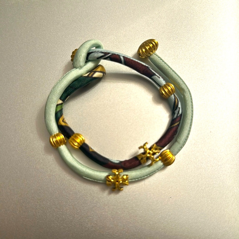 TORY BURCH ROXANNE SILK WRAP BRACELET (NWOT)